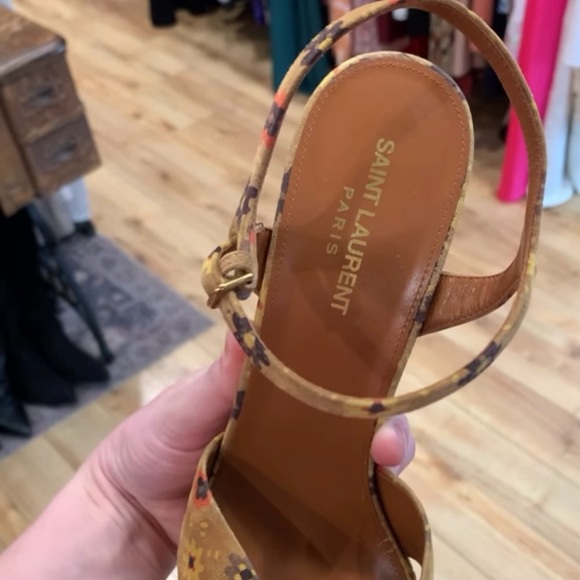 Ysl heels - Picture 2 of 2